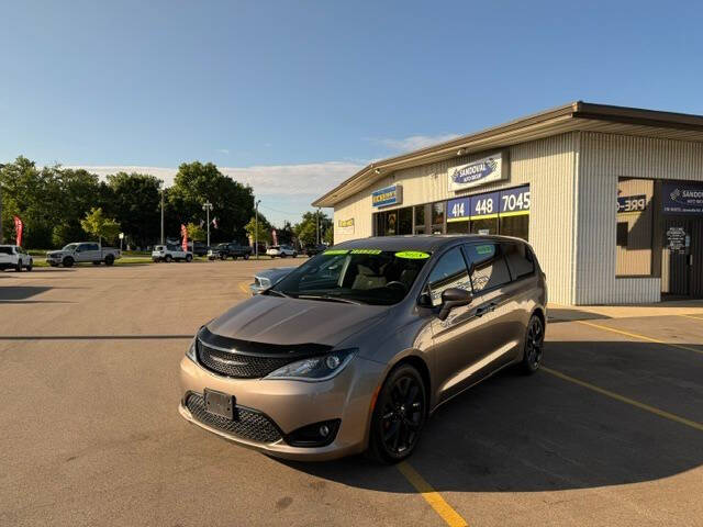2018 Chrysler Pacifica Touring Plus