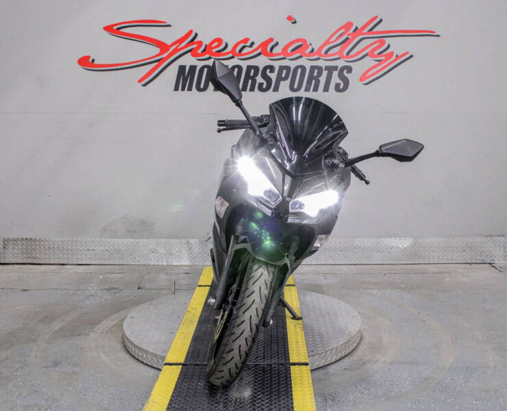 2023 Kawasaki Ninja 400