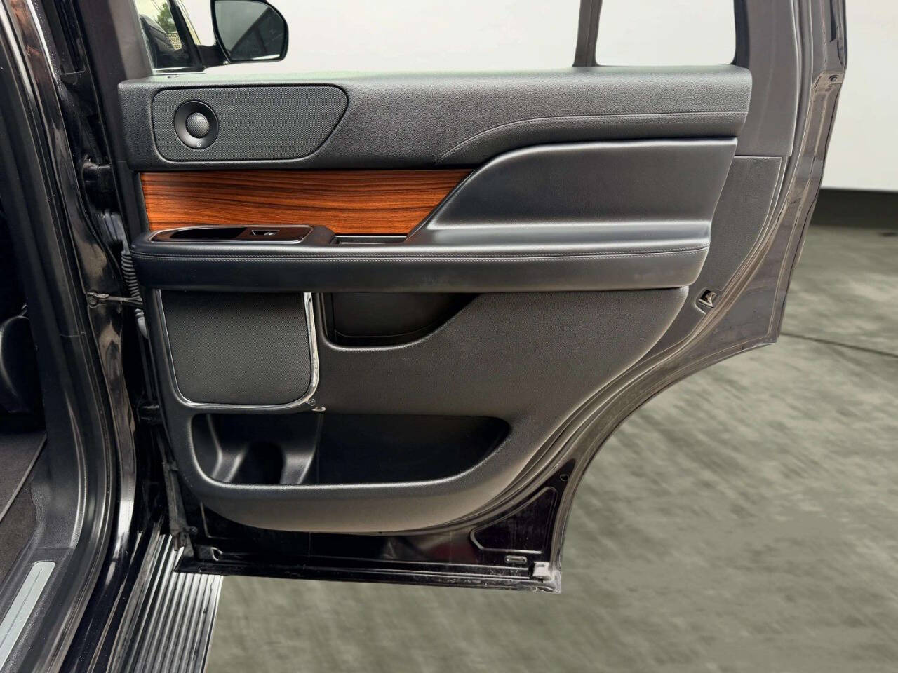 LincolnNavigator26