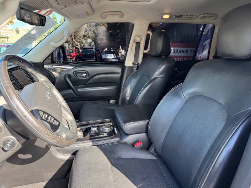 2021 Infiniti QX80 Luxe