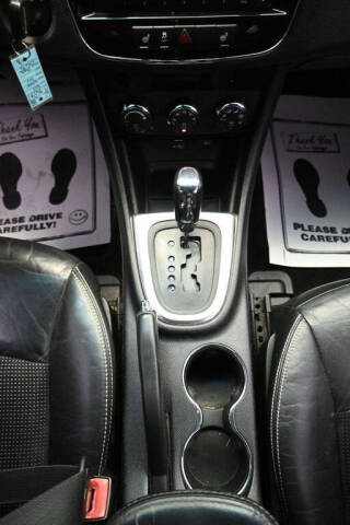 2013 Chrysler 200 Limited
