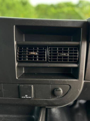 2019 GMC Savana 2500