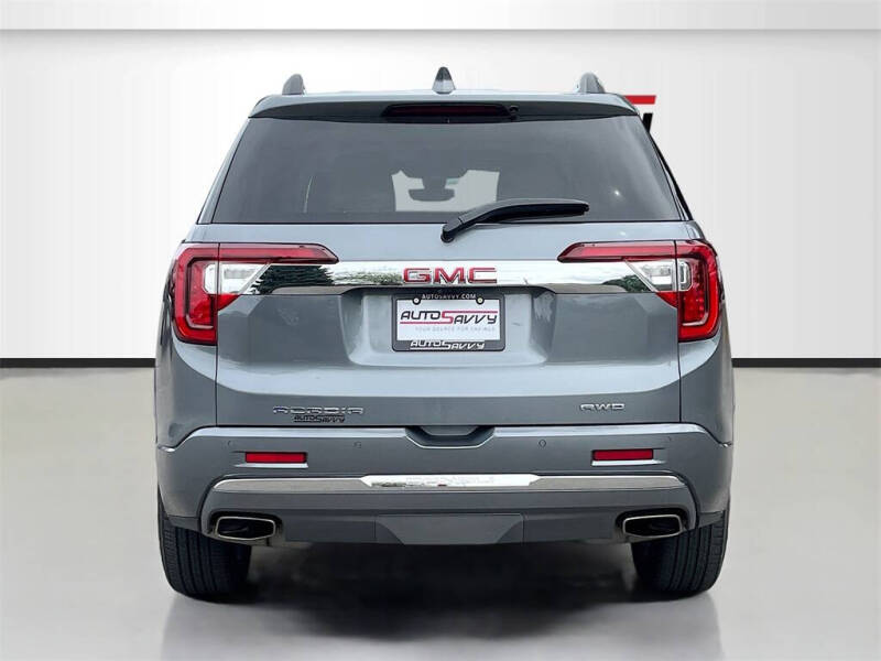 2022 GMC Acadia Denali