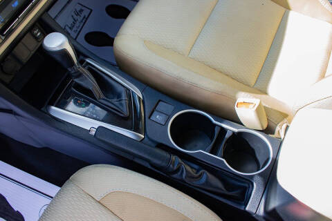 2017 Toyota Corolla LE