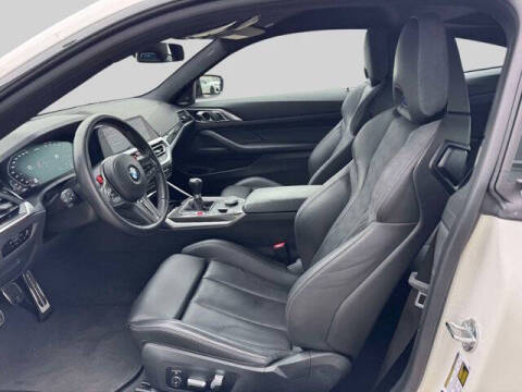 2023 BMW M4