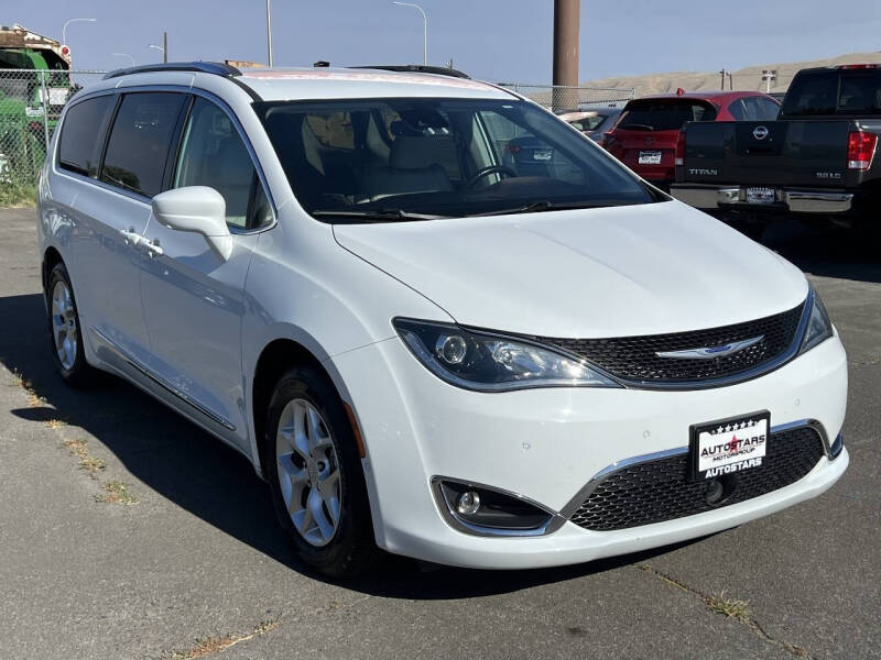 2020 Chrysler Pacifica Touring L