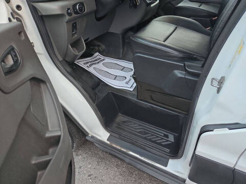 2022 Ford Transit 250