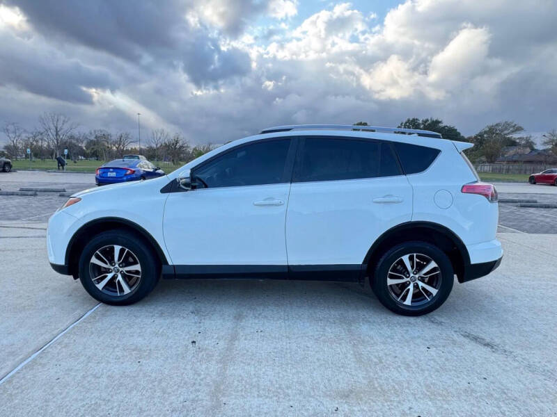2016 Toyota RAV4 XLE