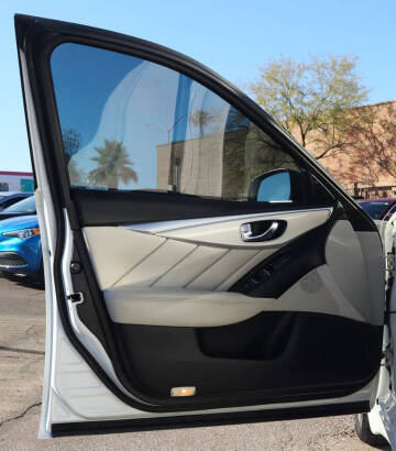 2021 Infiniti Q50 Luxe