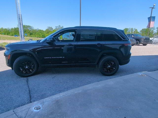 2026 Jeep Grand Cherokee Laredo X