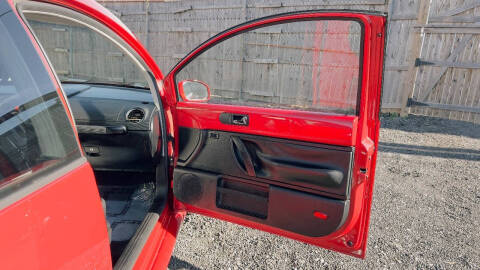 2010 Volkswagen New Beetle Base PZEV