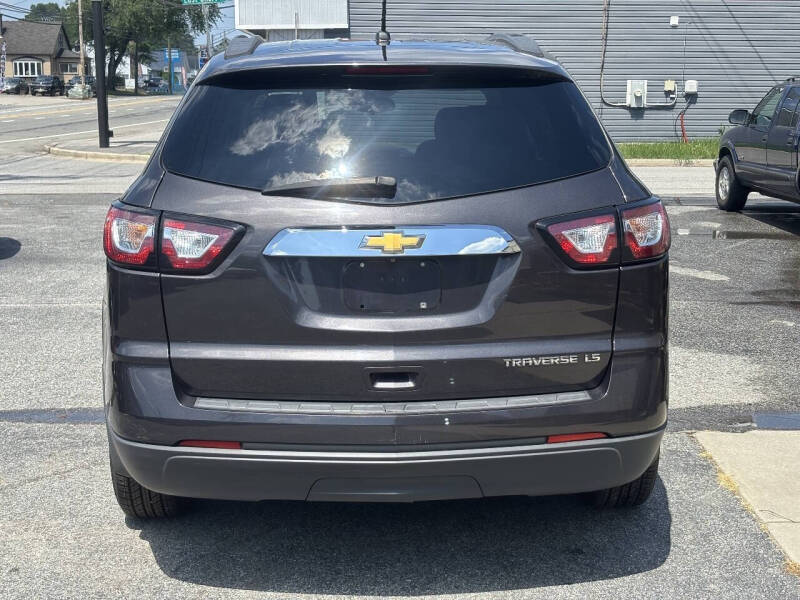 2015 Chevrolet Traverse LS