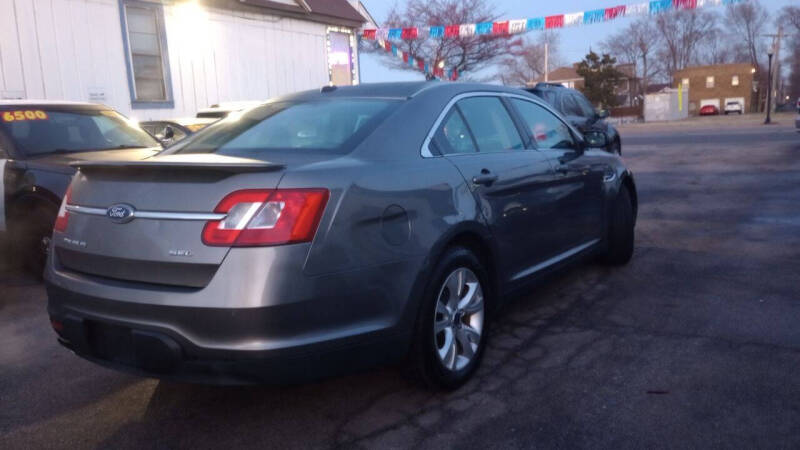 2012 Ford Taurus SEL