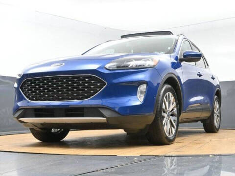 2022 Ford Escape Titanium