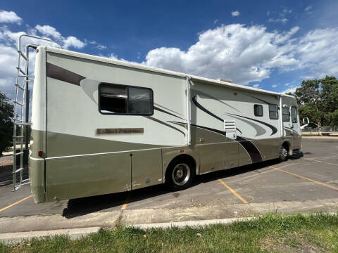 2005 Freightliner XCS Chassis