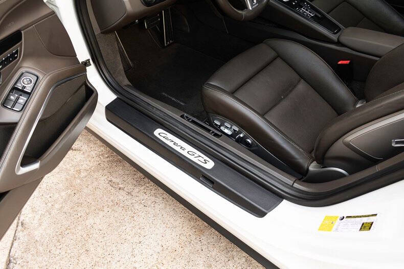 2015 Porsche 911