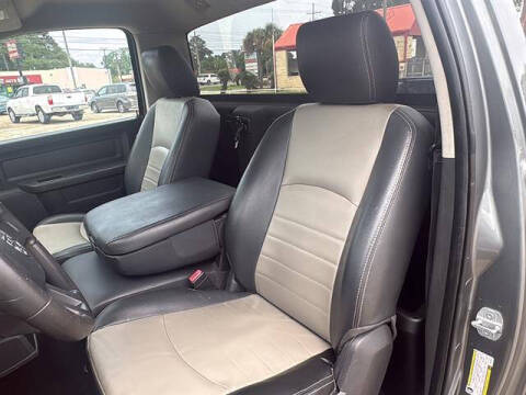 2012 RAM 1500 ST