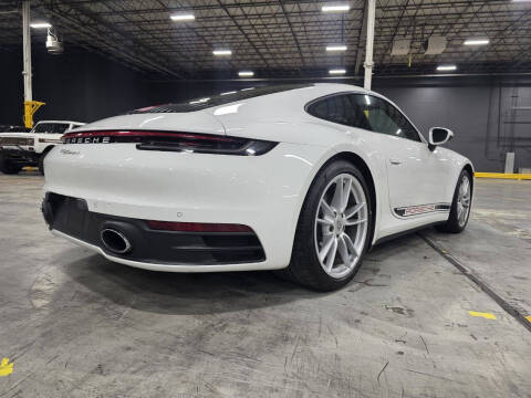 2020 Porsche 911 Carrera