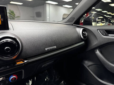 2017 Audi A3 Sportback e-tron 1.4T Premium