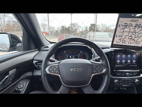 2023 Chevrolet Traverse RS