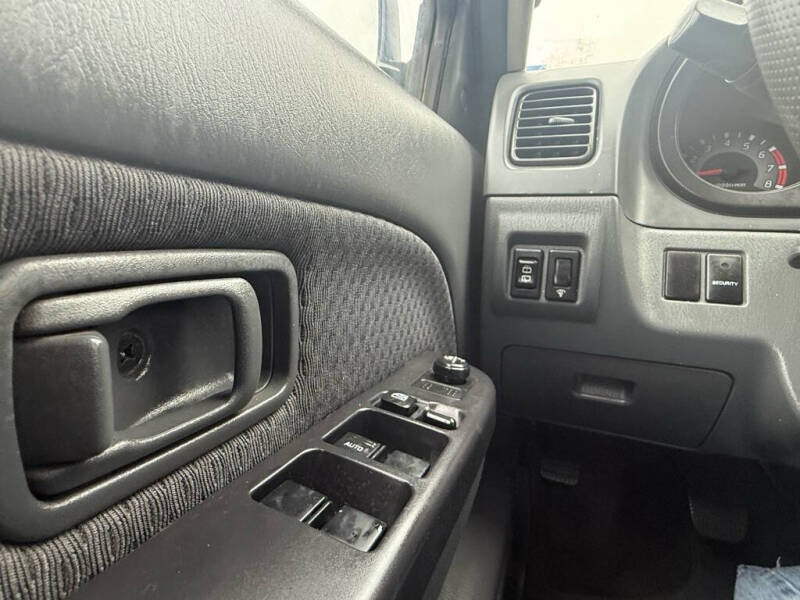 2003 Nissan Xterra XE-V6