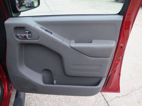 2016 Nissan Frontier SV