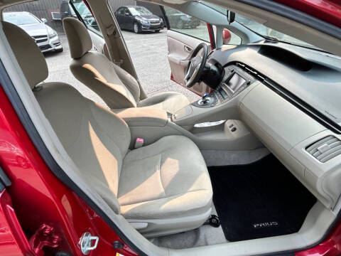 2010 Toyota Prius III