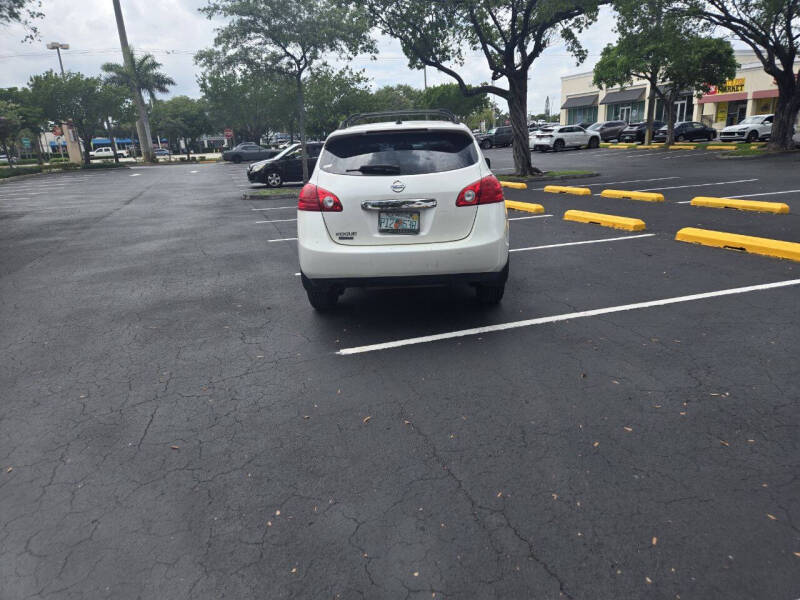 2014 Nissan Rogue Select S