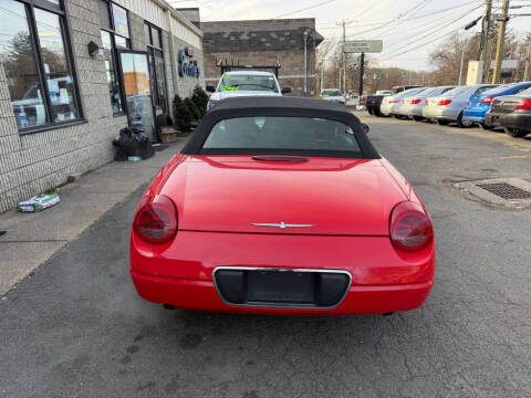 2005 Ford Thunderbird Deluxe