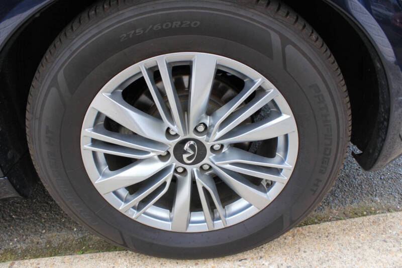 2020 Infiniti QX80 Luxe