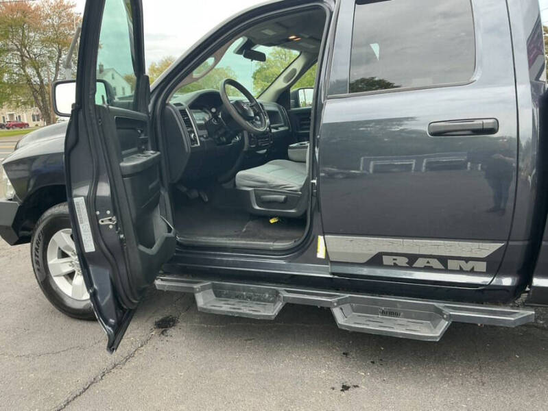 2018 RAM 1500 Express