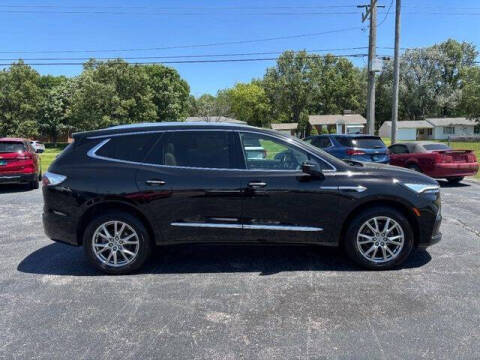 2023 Buick Enclave Essence