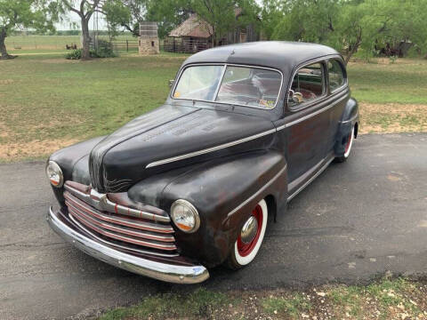 1946 Ford Deluxe