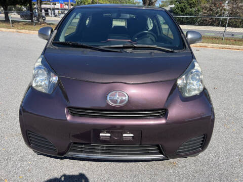 2013 Scion iQ