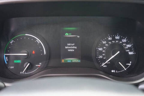 2021 Toyota Sienna LE 8-Passenger