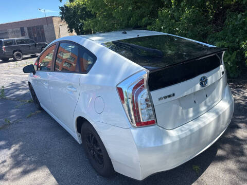 2015 Toyota Prius Two