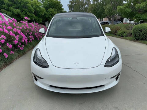 2022 Tesla Model 3 Long Range