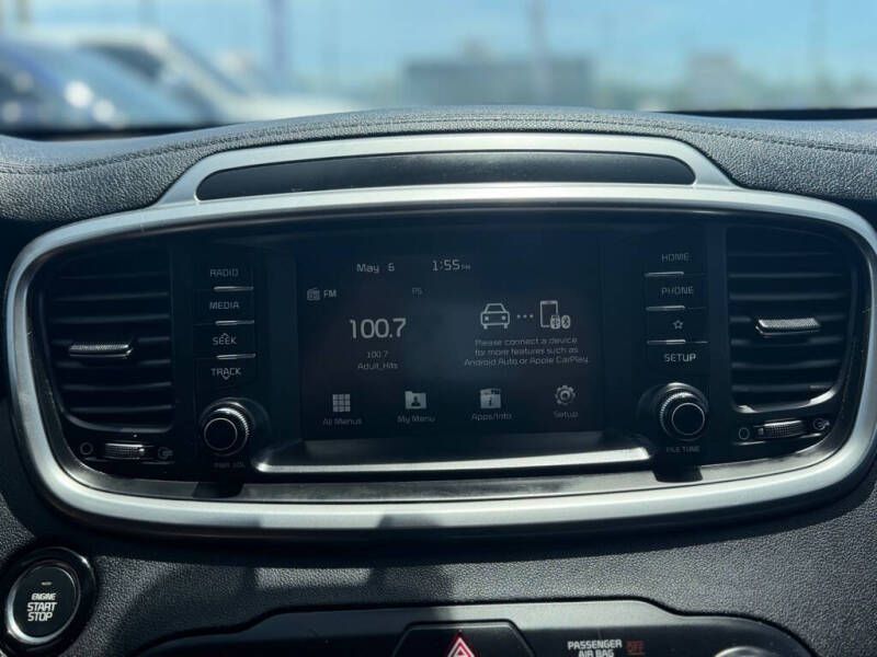 2020 Kia Sorento EX V6