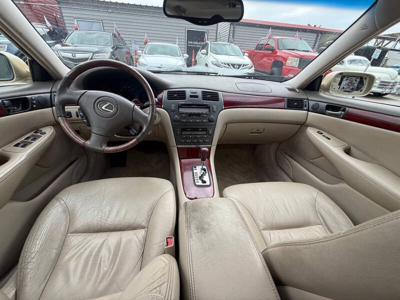 2002 Lexus ES 300