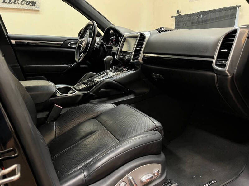 2016 Porsche Cayenne