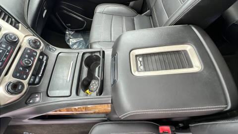 2016 GMC Yukon Denali