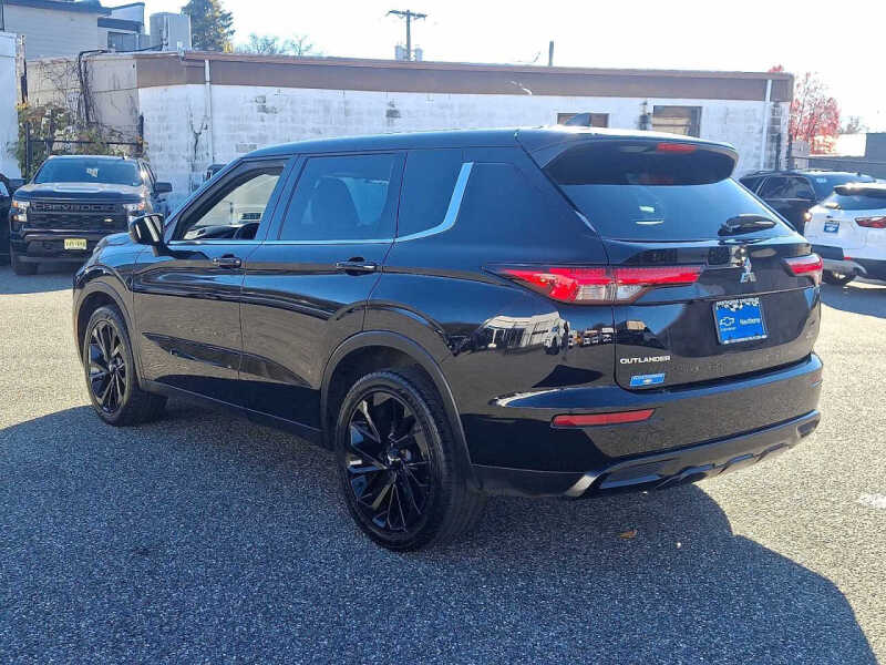 2023 Mitsubishi Outlander