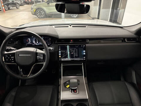 2024 Land Rover Range Rover Velar P250 Dynamic SE