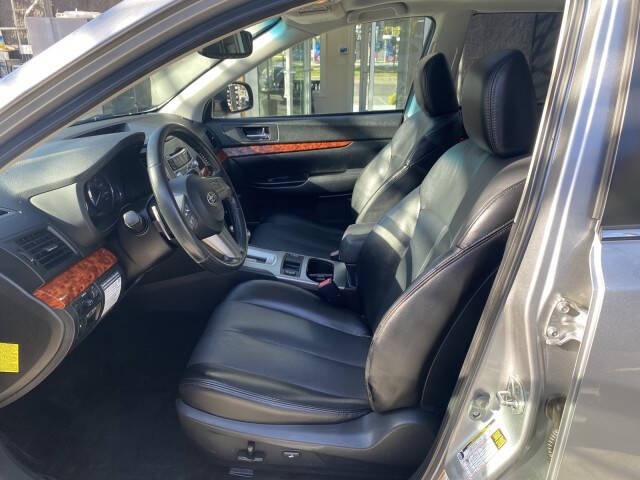 2011 Subaru Outback 2.5i Limited