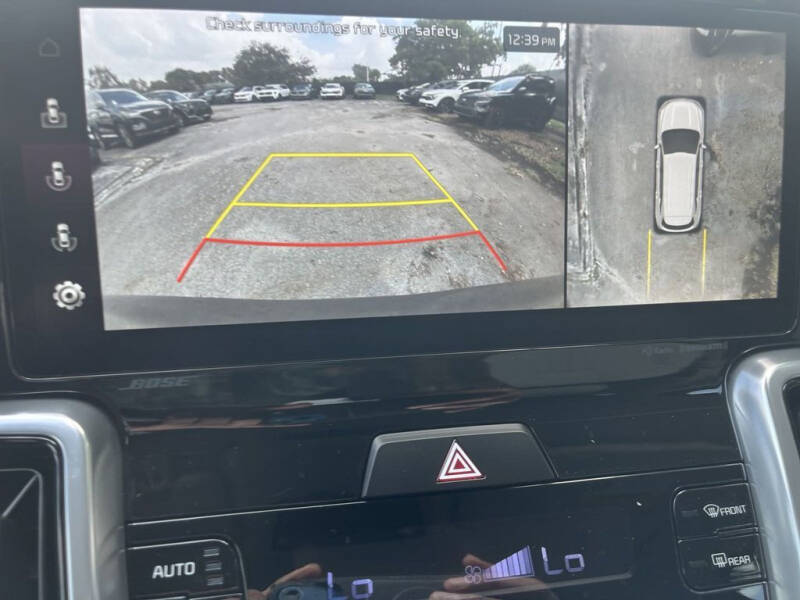 2023 Kia Sorento Plug-In Hybrid SX Prestige