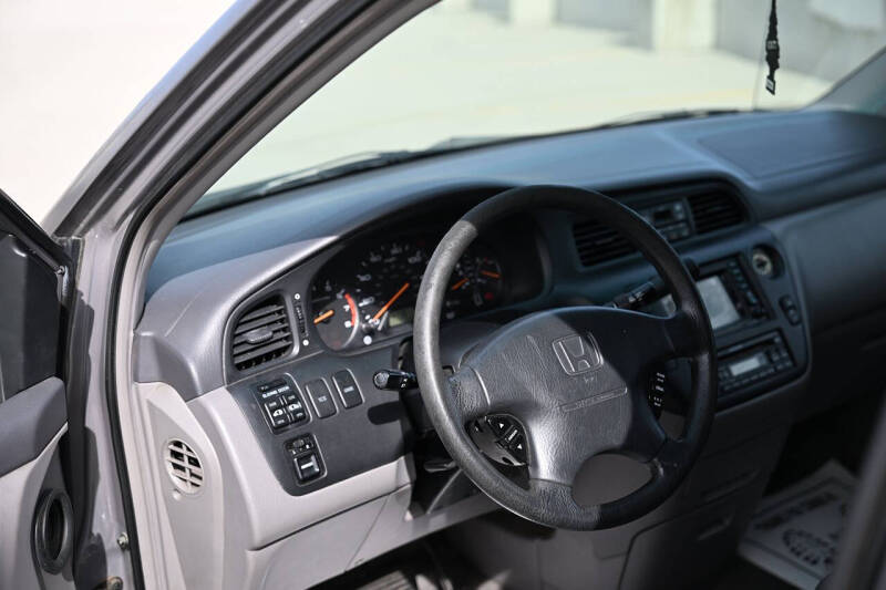 2000 Honda Odyssey EX w/Navi