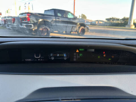 2017 Toyota Prius Two