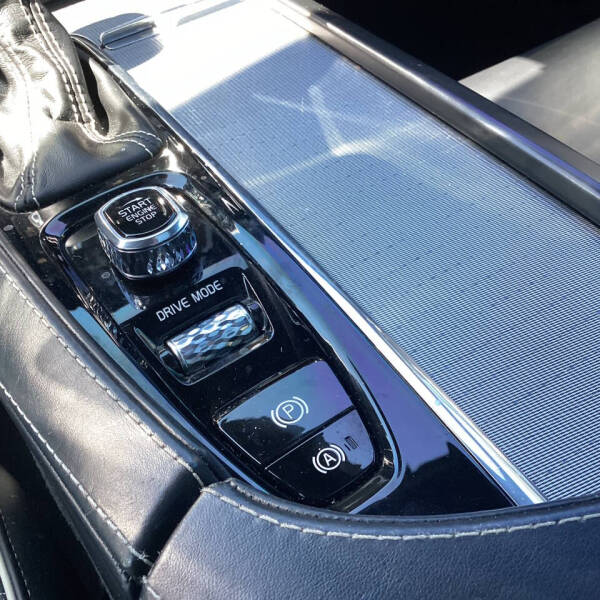 2020 Volvo S90 T6 R-Design