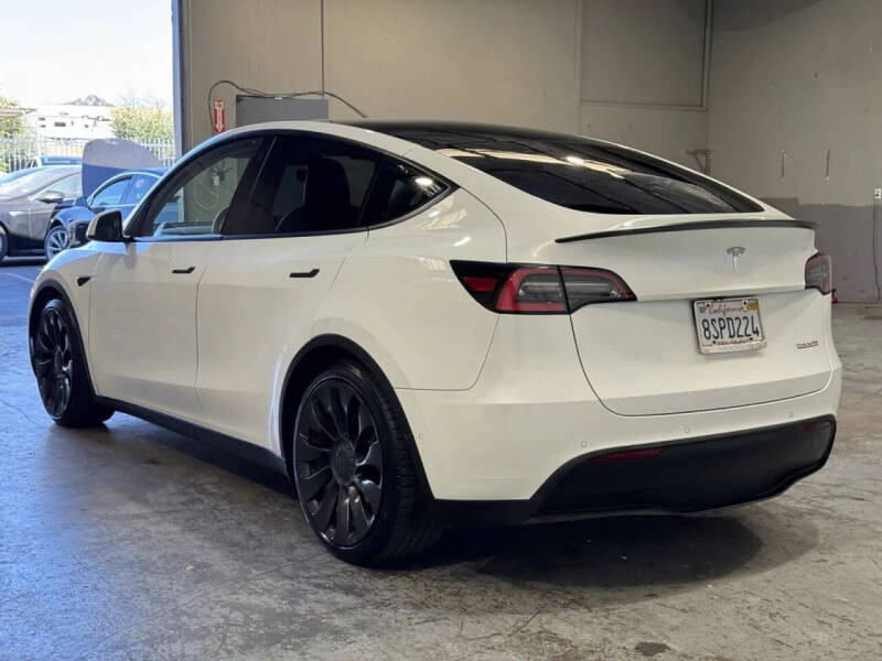 2020 Tesla Model Y Performance