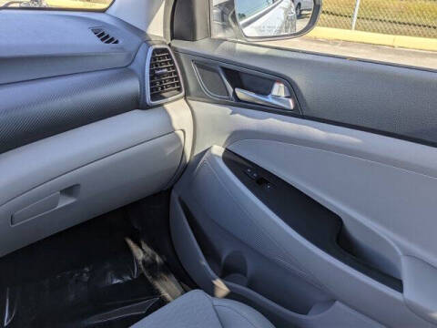 2021 Hyundai Tucson SE